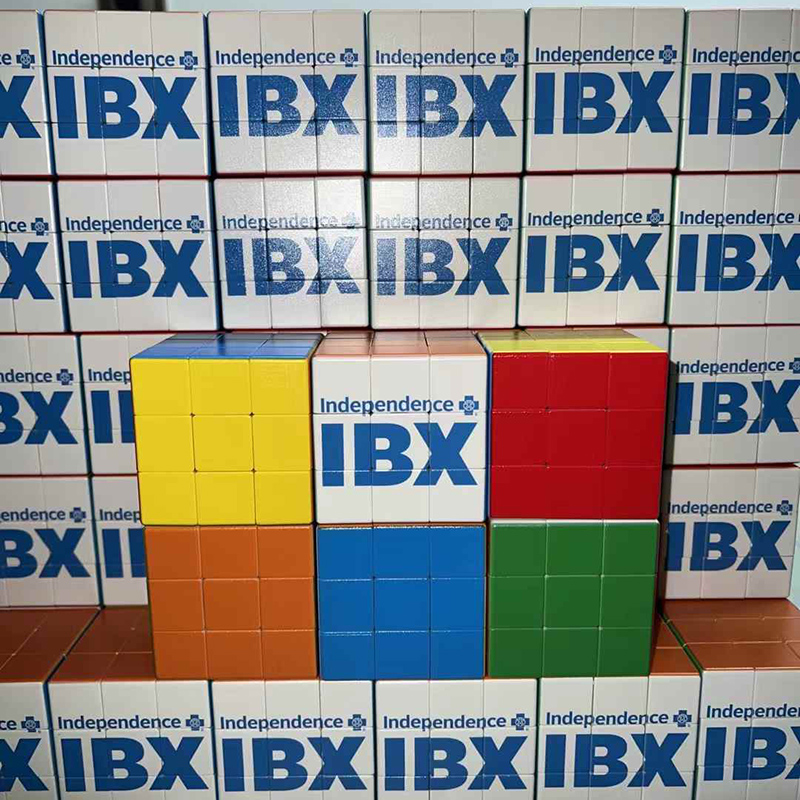 	Custom printed puzzle cubes