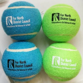 Pelotas de Tenis Personalizadas con Logo | Promocionale...